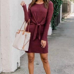 Boutique Pink Lily Dress size Med. NWT